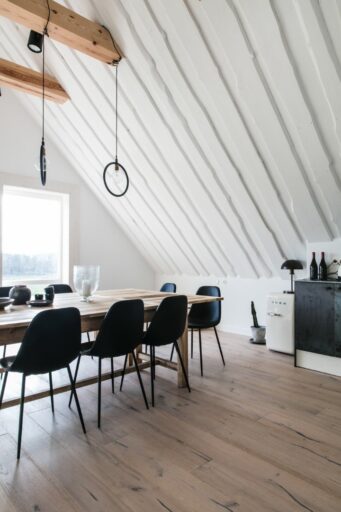Byhus 6
