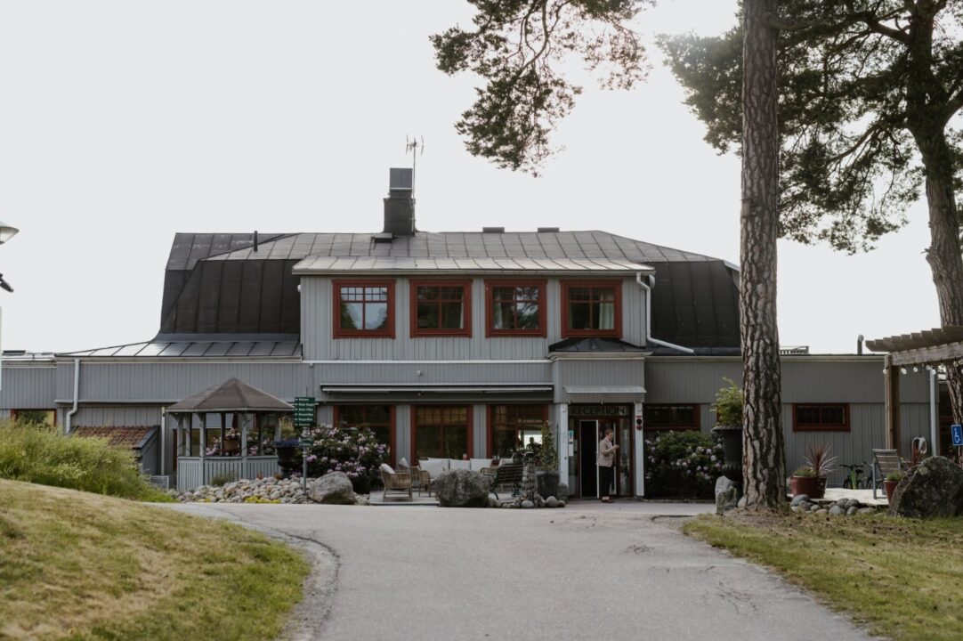 Svenska Möten